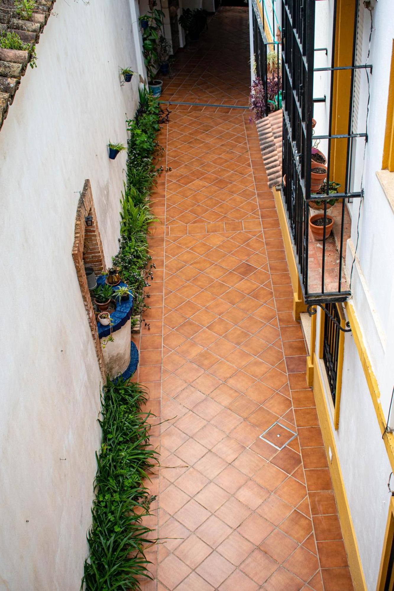 Alojamiento Entero, Centro De Cordoba Con Cochera Luaran gambar